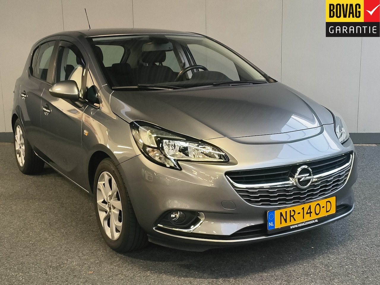 Opel Corsa - 1.4 Online Edition 90PK uit 2017 Rijklaar + 12 maanden Bovag-garantie Henk Jongen Auto's i - AutoWereld.nl
