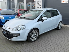Fiat Punto Evo - 1.4 AIRCO | ELEKTR PAKKET | NAVI | NIEUWE APK |