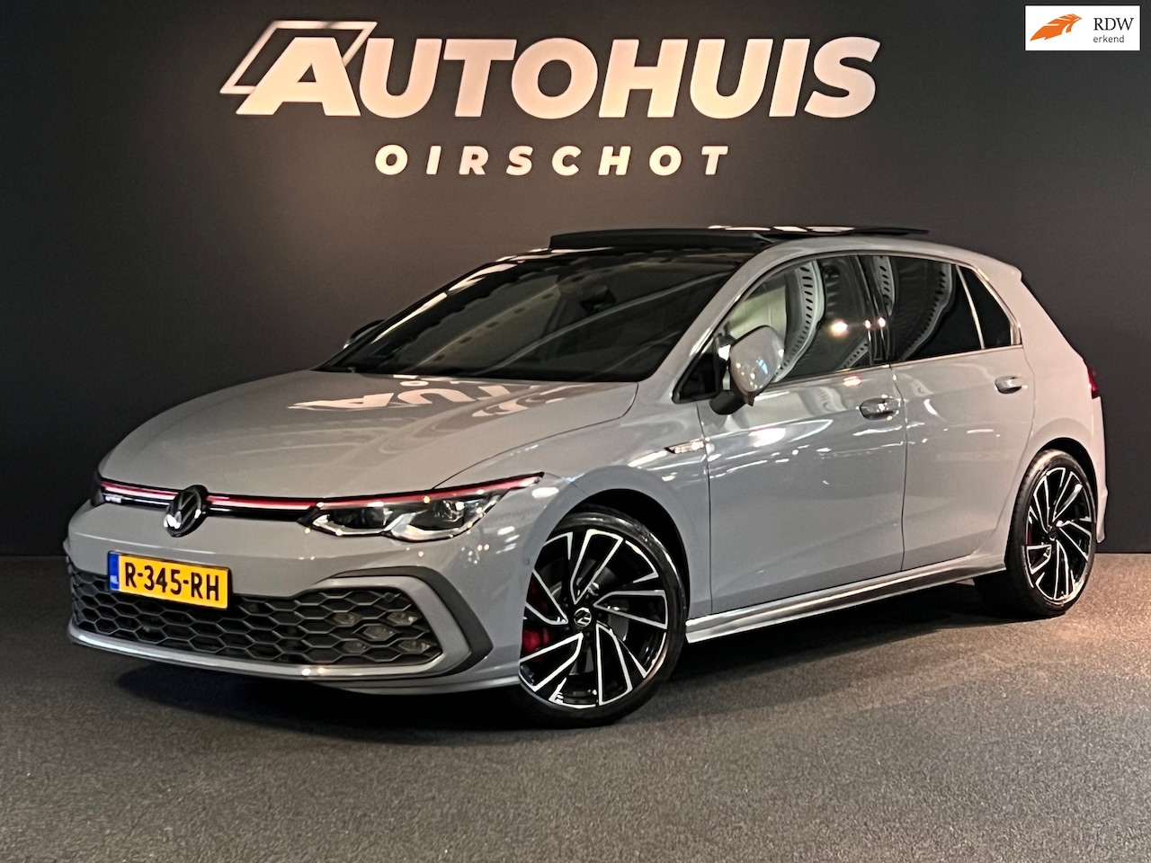 Volkswagen Golf - 2.0 TSI GTI Pano/ Camera/ ACC/ IQ/Carplay/ HarmanKardon/Ambiente - AutoWereld.nl