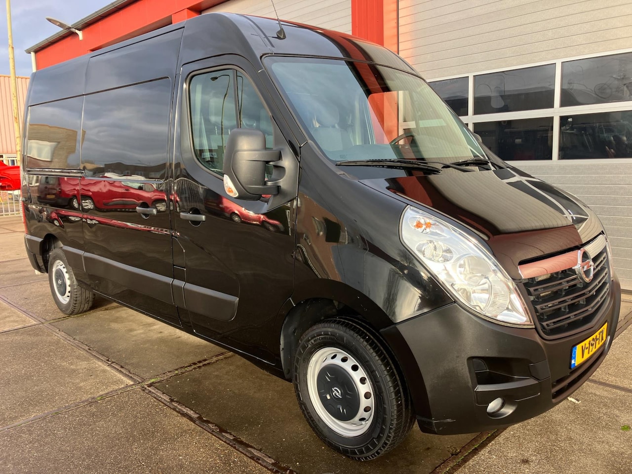 Opel Movano - 2.3 CDTI L2H2 2.3 CDTI L2H2 - AutoWereld.nl