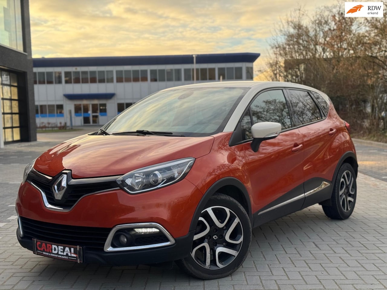 Renault Captur - 1.2 TCe Dynamique 2014 AUTOMAAT|NAVI|AIRCO|CRUISE - AutoWereld.nl