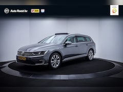 Volkswagen Passat Variant - 1.4TSI GTE Connected Series Plus PANO | FULL LED | ERGO COMFORT | TREKHAAK | CARPLAY | STO