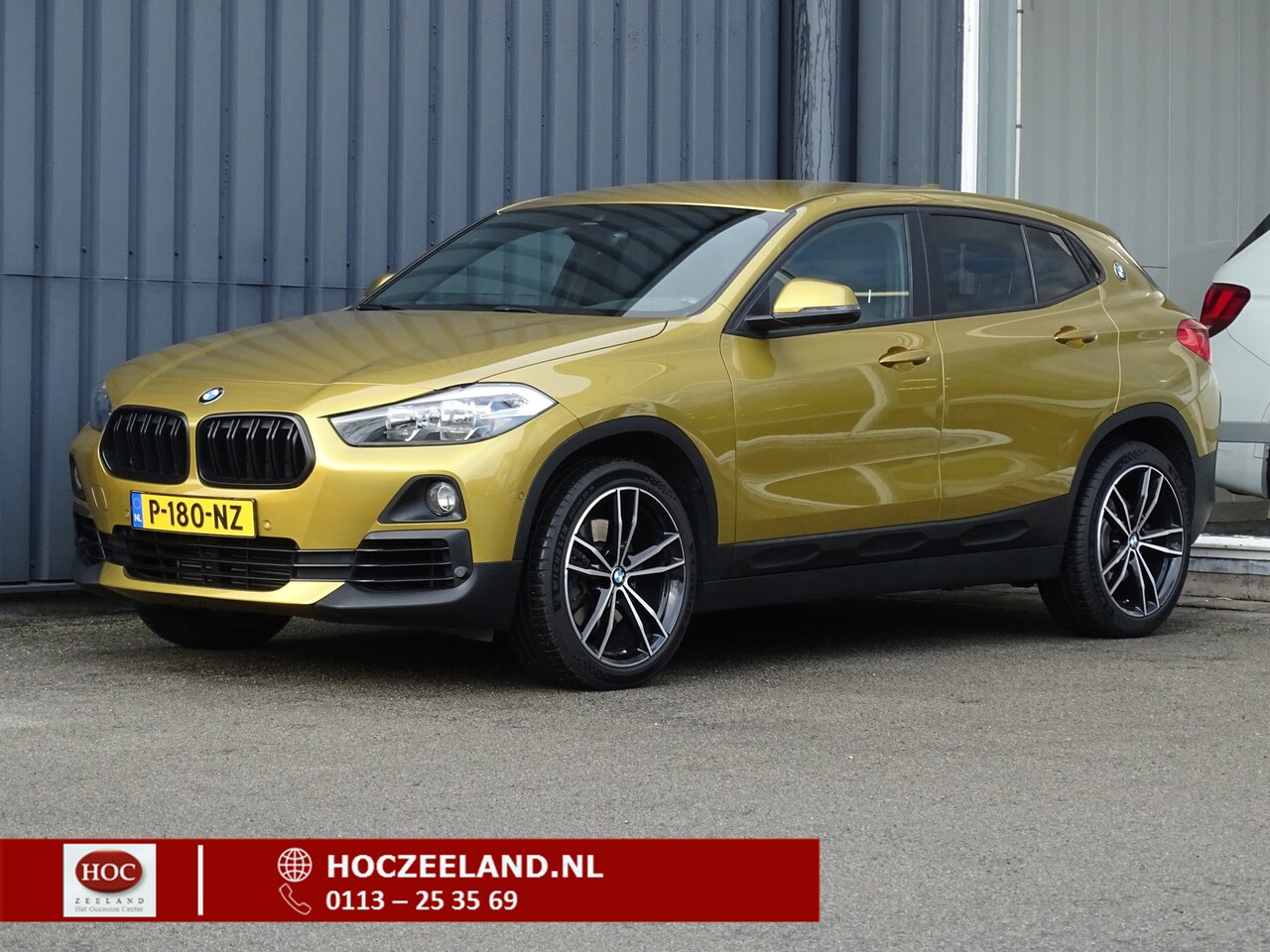 BMW X2 - sDrive20i High Executive | HUD | Camera | Afn. Trekhaak | 19" - AutoWereld.nl