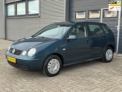 Volkswagen Polo - 1.2-12V Turijn AIRCO - TREKHAAK - RIJDT PRIMA