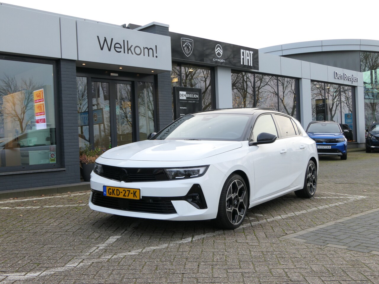 Opel Astra - 1.2 Turbo Hybrid Ultimate Automaat | Panoramadak | Black Pack | 18'' LMV - AutoWereld.nl