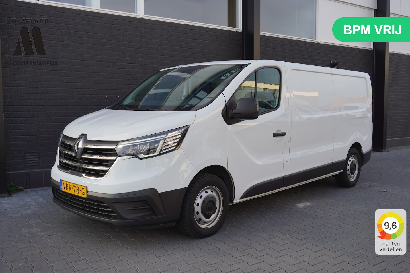 Renault Trafic - 2.0 dCi L2 EURO 6 - Airco - Cruise - Trekhaak - €21.900,- Excl. - AutoWereld.nl