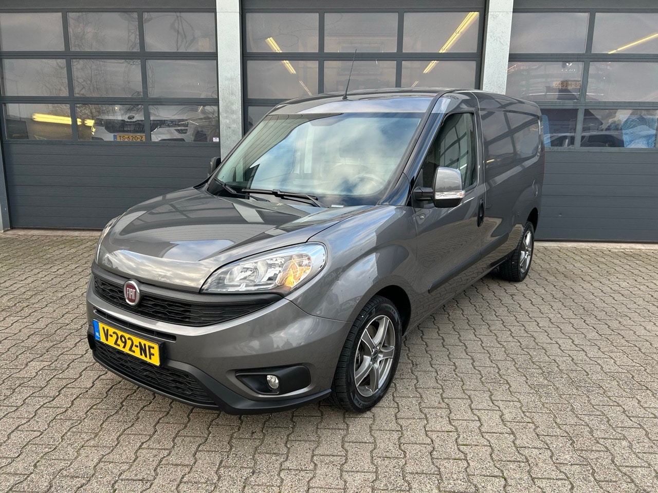 Fiat Doblò - GB 1.3 MJ 95pk L2H1 Maxi - AutoWereld.nl