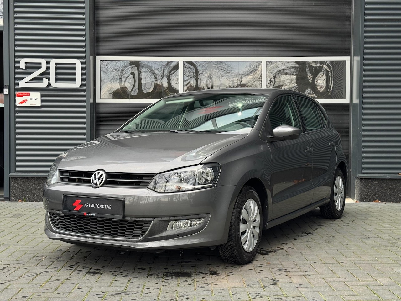 Volkswagen Polo - 1.2 TSI Comfortline | AIRCO | CARPLAY | ZEER NETTE AUTO - AutoWereld.nl