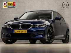 BMW 3-serie - 320i Sportline 184Pk Automaat (SCHUIFDAK, APPLE CARPLAY, GROOT NAVI, GETINT GLAS, SPORTSTO