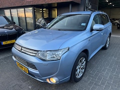 Mitsubishi Outlander - 2.0 PHEV CAMERA CRUISE RIJDT GOED ORIG NL NAP