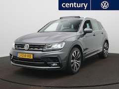 Volkswagen Tiguan - 1.5 TSI ACT Highline Business R Automaat - Pano dak - Trekhaak - LED - Navigatie - ACC - S