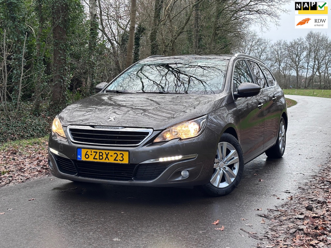 Peugeot 308 SW - 1.6 BlueHDI Blue Lease Executive | Goed onderhouden + Navi Nu € 4.950,-!!! - AutoWereld.nl