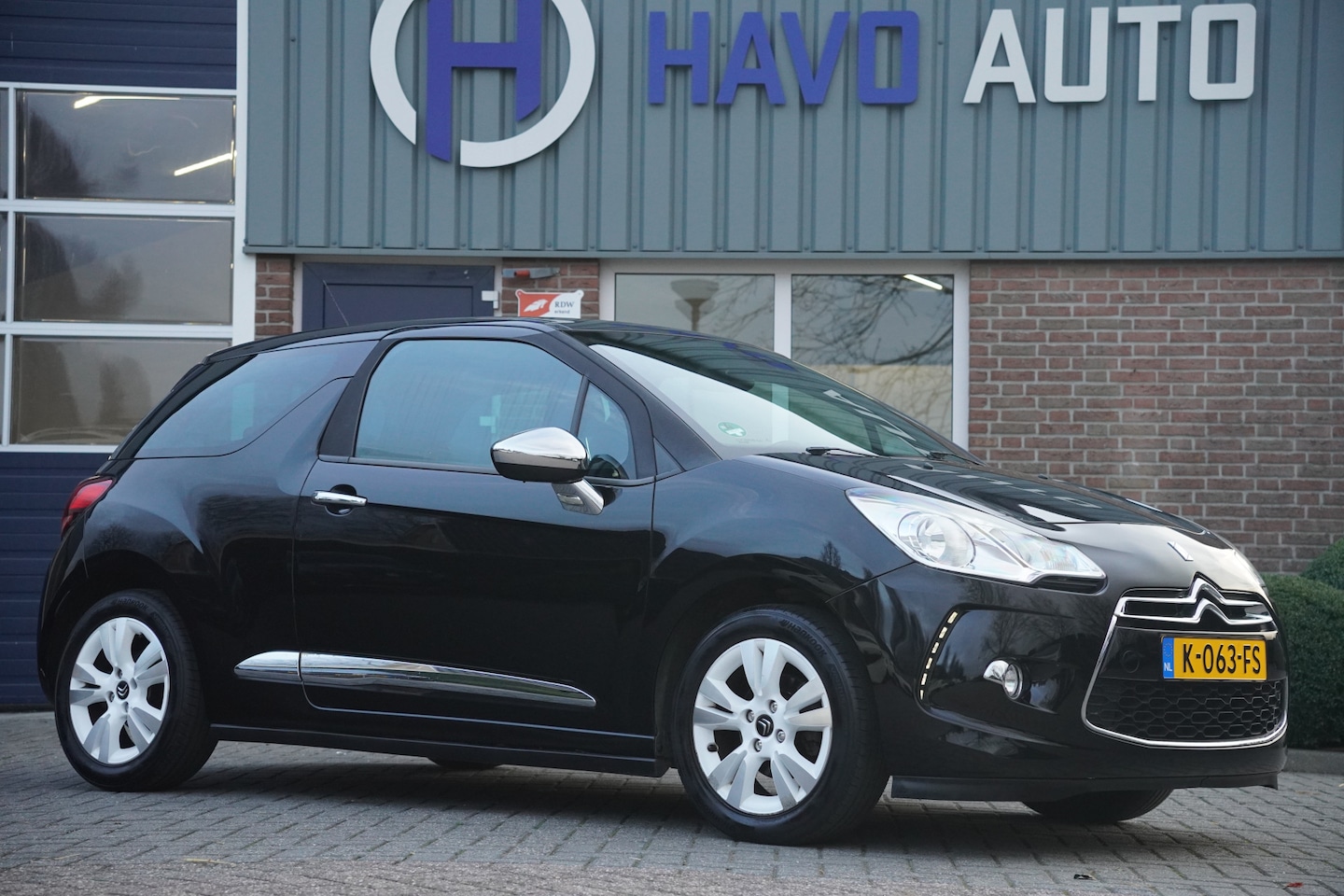 Citroën DS3 - 1.6 VTi So Chic, CLIMA, NAVI, TREKHAAK - AutoWereld.nl