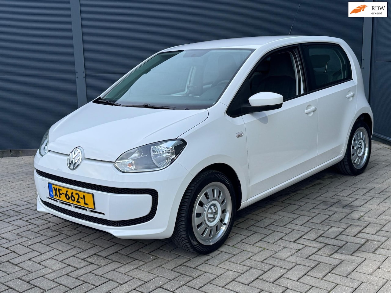 Volkswagen Up! - 1.0 cheer up! Navi / 5 Deurs / Sport - AutoWereld.nl