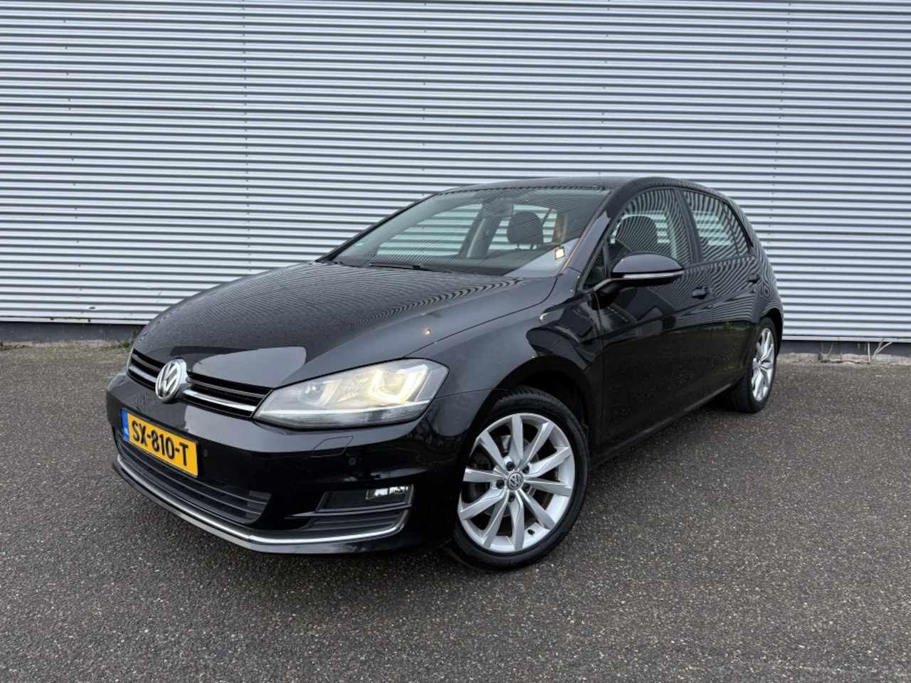 Volkswagen Golf Variant - 1.4 TSI Highline Automaat Trekhaak Clima PDC stoelverwarming Led - AutoWereld.nl