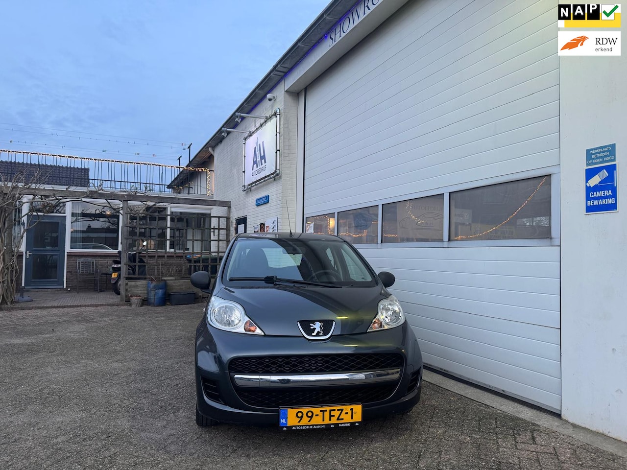 Peugeot 107 - 1.0-12V XR AIRCO NIEUWE KOPPELING LEUKE AUTO - AutoWereld.nl