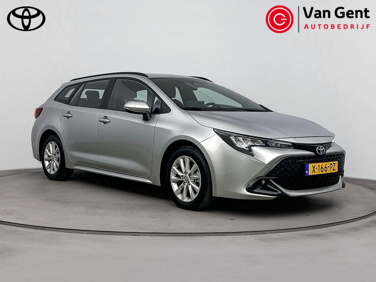 Toyota Corolla Touring Sports - Hybrid 140 Active | Navigatie | Apple Carplay / Android Auto | Adaptive Cruise | Clima | C - AutoWereld.nl