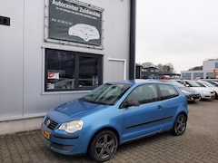 Volkswagen Polo - 1.2 Trendline