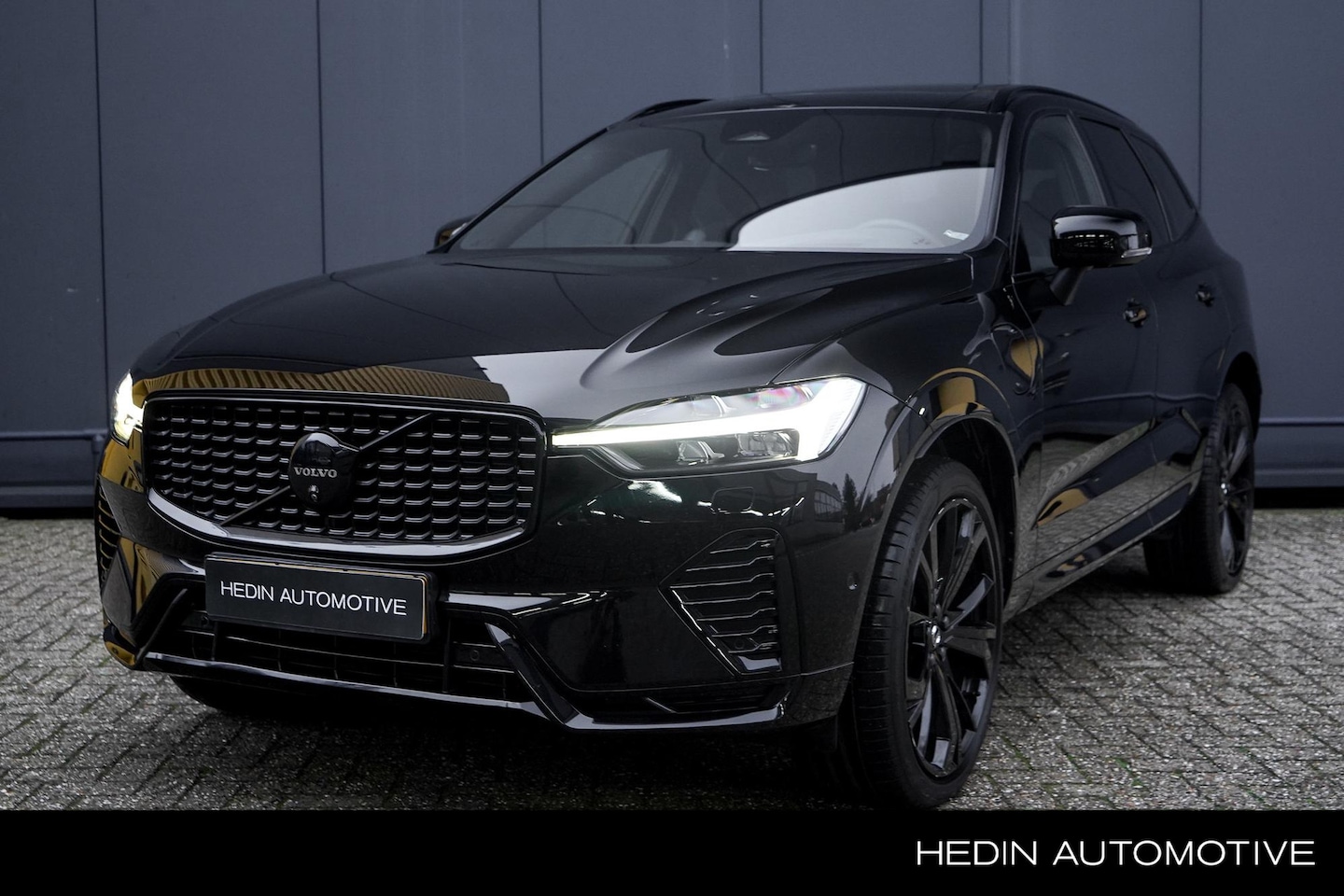 Volvo XC60 - 2.0 T8 Plug-in hybrid AWD Ultra Black Edition | Trekhaak | Luchtvering | Bowers&Wilkins au - AutoWereld.nl
