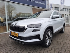 Skoda Karoq - 1.5 TSI ACT Business Edition Plus / panoramadak / navigatie / 360 camera / virtual cockpit