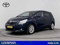 Toyota Verso - 1.8 VVT-i Business Automaat | Metaallak | Panoramadak | Trekhaak | Parkeercamera | LM-Velg