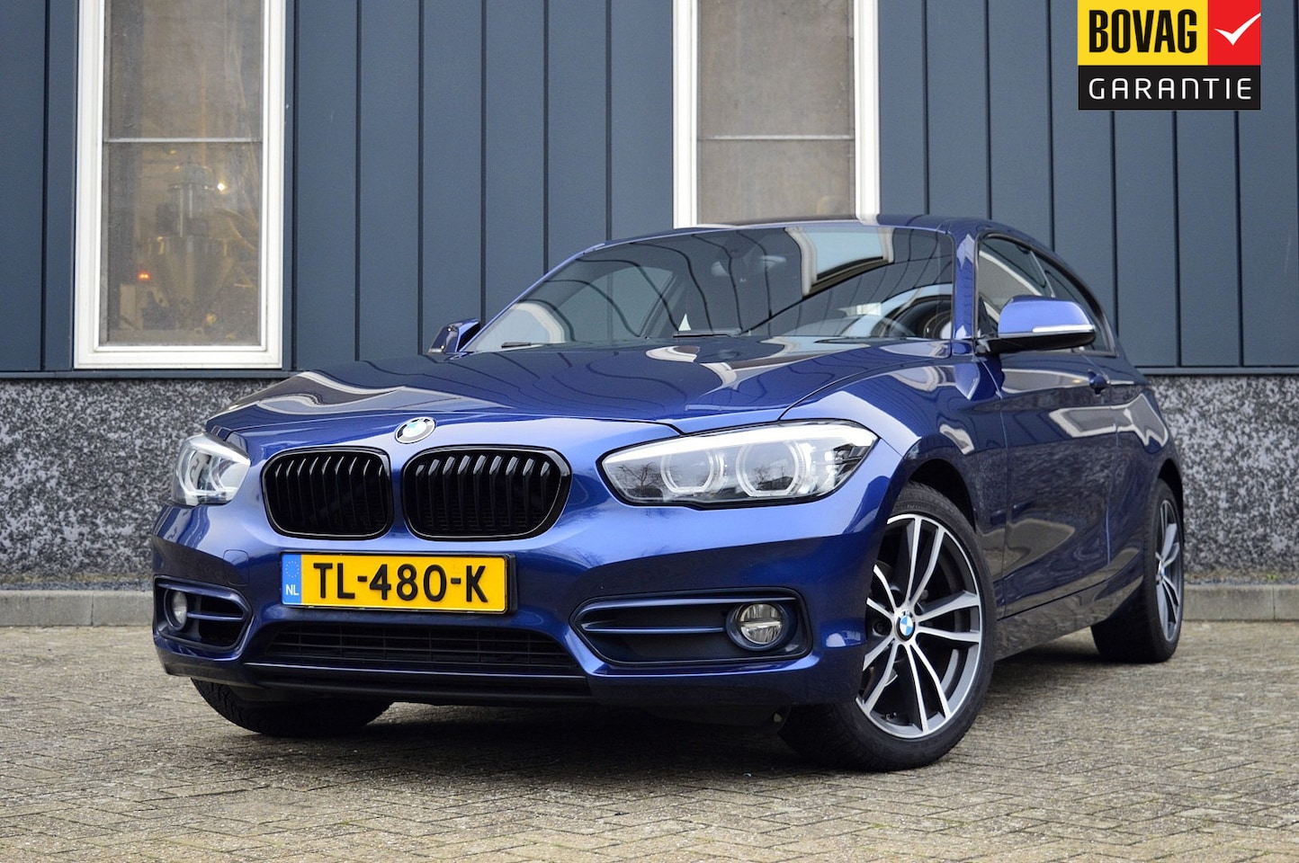 BMW 1-serie - 118i Executive Rijklaarprijs-Garantie Navigatie Sport Interieur Airco Led - AutoWereld.nl