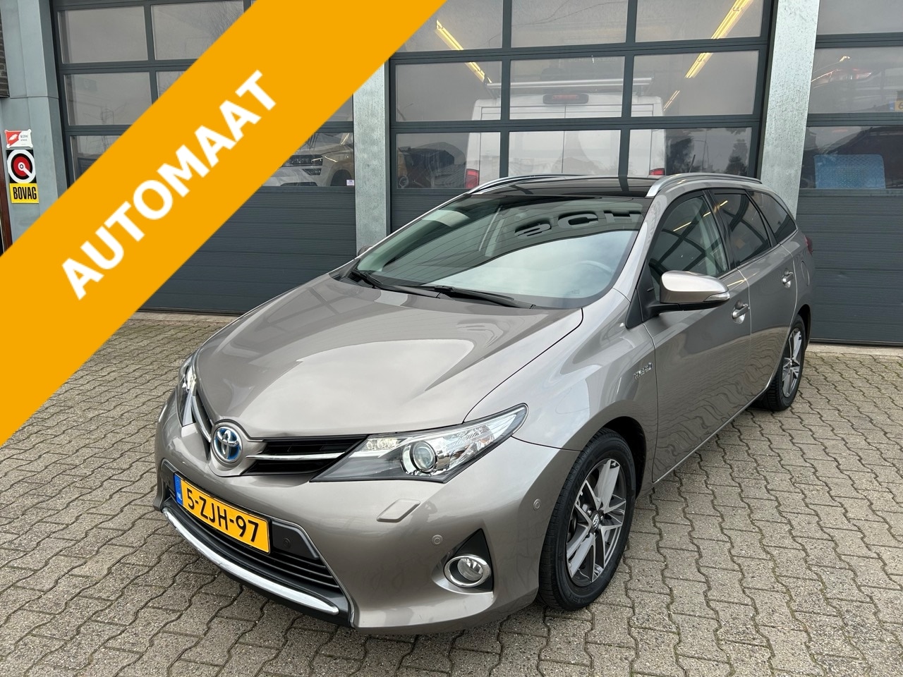 Toyota Auris Touring Sports - 1.8 Hybrid Lease 1.8 Hybrid 136pk Lease - AutoWereld.nl