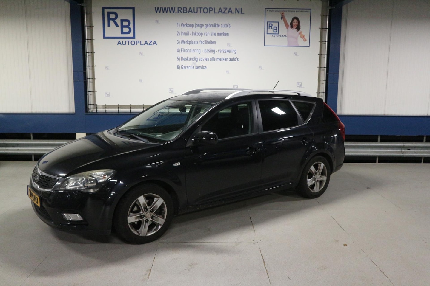 Kia Cee'd Sporty Wagon - 1.4 CVVT Seven COMPLETE HISTORIE/ NAP/ TREKHAAK - AutoWereld.nl