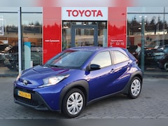 Toyota Aygo X - Play AIRCO AD-CRUISE APPLE/ANDROID CAMERA NL-AUTO
