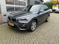BMW X1 - SDrive20i Executive Automaat