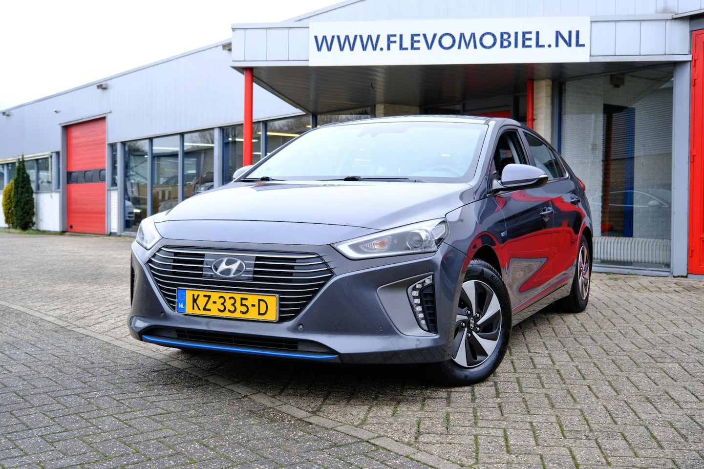 Hyundai IONIQ - 1.6 GDi Comfort Aut. Navi|Clima|Apple CarPlay|LMV|Cam - AutoWereld.nl