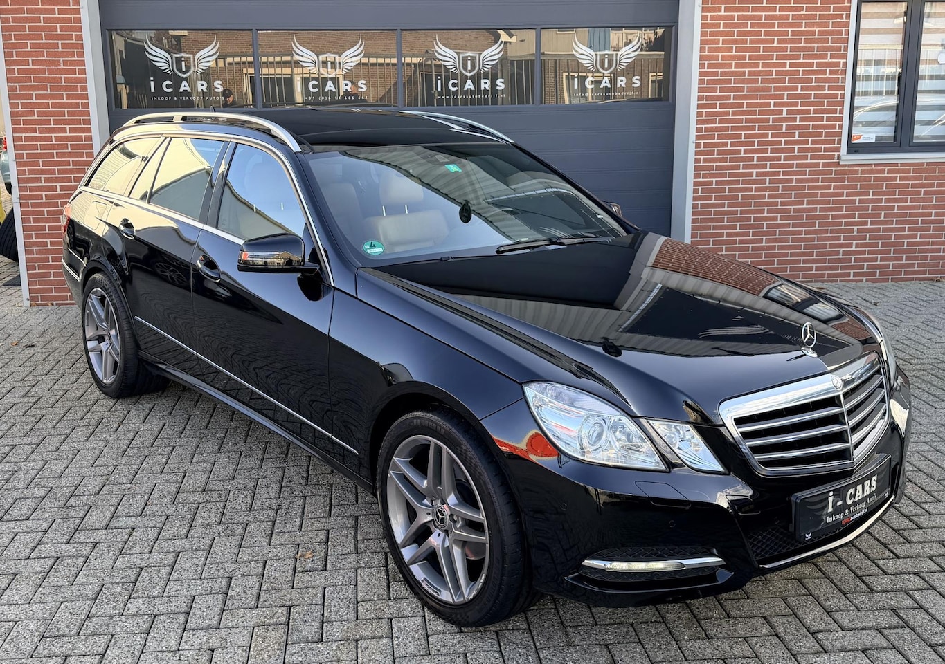 Mercedes-Benz E-klasse Estate - 250 CGI Avantgarde 1e eig. PANORAMA AMG Sport - AutoWereld.nl