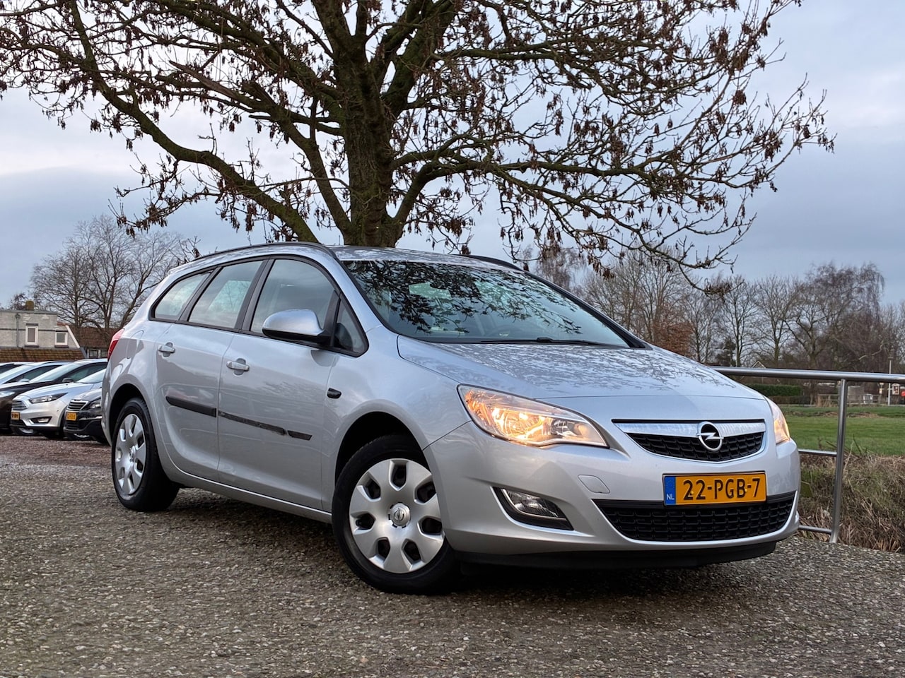 Opel Astra Sports Tourer - 1.4 Selection | Cruise Nu € 1.975,-!!! - AutoWereld.nl