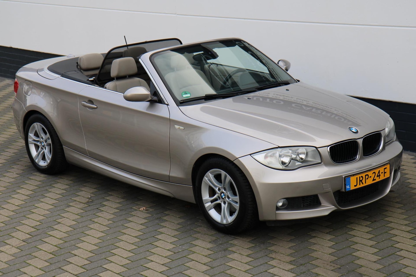 BMW 1-serie Cabrio - 128i Automaat 234PK M-pakket Airco Leder! - AutoWereld.nl