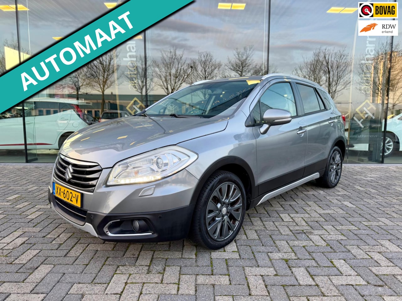 Suzuki SX4 S-Cross - 1.6 automaat High Executive AllGrip, Panoramadak, Leder, KeyLess - AutoWereld.nl