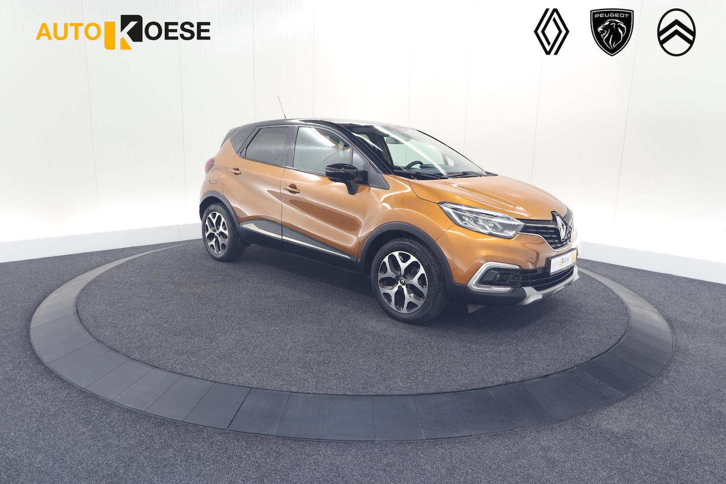 Renault Captur - TCe 90 Intens | Camera | Dodehoekdetectie | Navigatie | Parkeersensoren - AutoWereld.nl