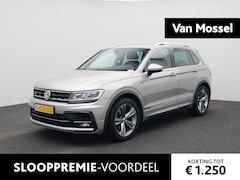Volkswagen Tiguan - 1.5 TSI ACT Comfortline Business R-Line | TREKHAAK | VIRTUAL COCKPIT | LED | NAVIGATIE | K