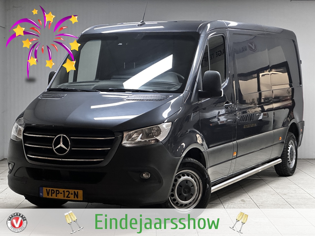 Mercedes-Benz Sprinter - 211 1.9 CDI L2H1 FWD /AUTOMAAT! /Trekhaak! /Camera /3-Zitplaatsen /Zij-schuifdeur rechts / - AutoWereld.nl