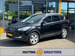 Ford Kuga - 1.6 Titanium 4WD - sensoren - trekhaak