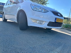 Ford Galaxy - 2.0 SCTi Titanium