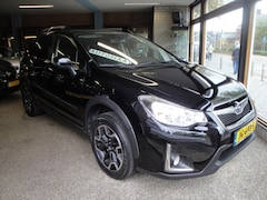 Subaru XV - 2.0 Comfort CVT AWD met Airco/Cl.- en Cruise-Control, LM-velgen, Trekh., etc