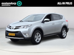 Toyota RAV4 - 2.0 Dynamic 4WD Automaat | Navigatie | Trekhaak | 1500kg Trekken | Rijklaarprijs incl. gar