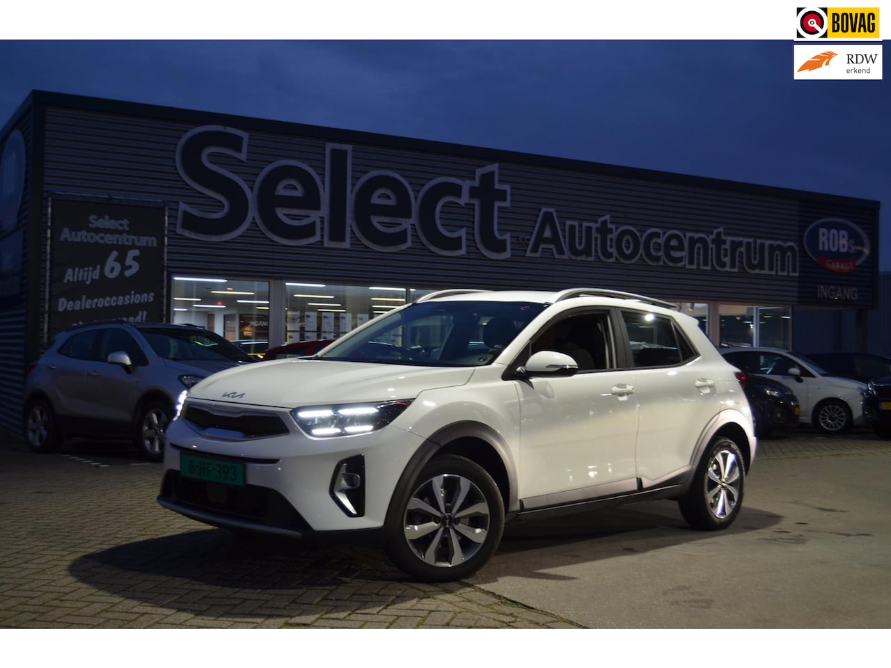 Kia Stonic - 1.0 T-GDi MHEV DynamicPlusLine 1.0 T-GDi MHEV DynamicPlusLine - AutoWereld.nl