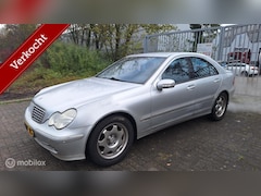 Mercedes-Benz C-klasse - 240 Avantgarde