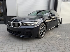 BMW 5-serie Touring - 530e M Sport / Apple Carplay / LED / PHEV / Trekhaak / Stoel Verwarming
