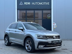 Volkswagen Tiguan - 2.0 TSI 4Motion R-Line / ACC / HK / CARPLAY