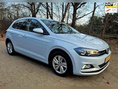 Volkswagen Polo - 1.6 TDI Comfortline . Navigatie . Multi stuur