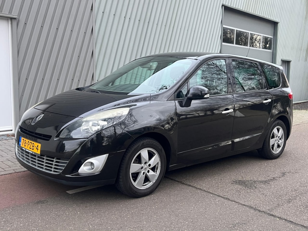 Renault Mégane Scénic - TCe 130 Dynamique - AutoWereld.nl