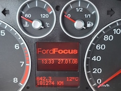 Ford Focus - 1.6-16V Futura
