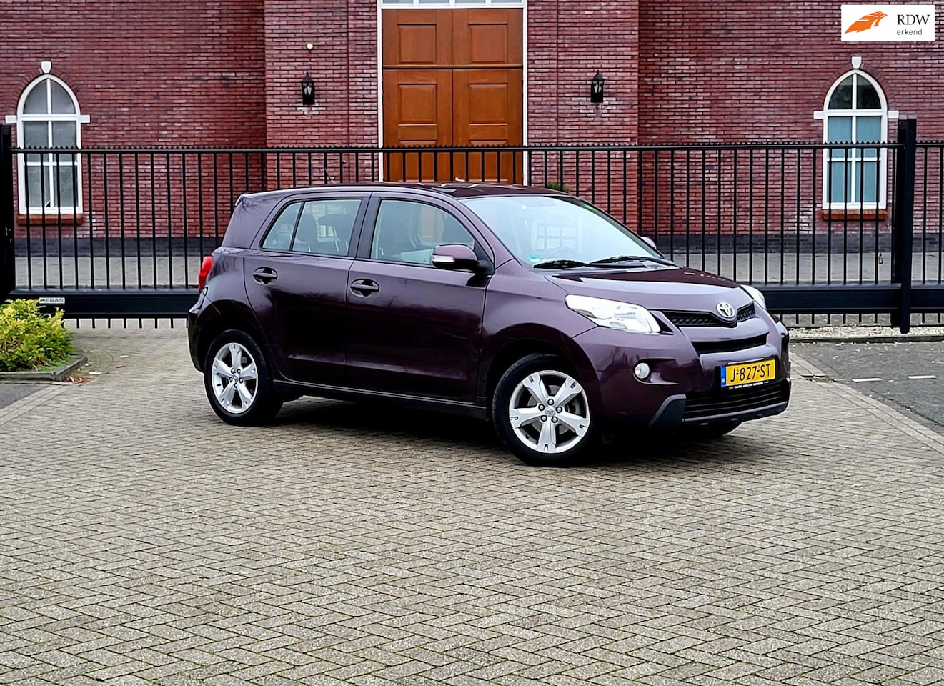 Toyota Urban Cruiser - 1.3 VVT-i Comfort / 1e Eigenaar / Nieuwe Apk / Nap / Airco - AutoWereld.nl